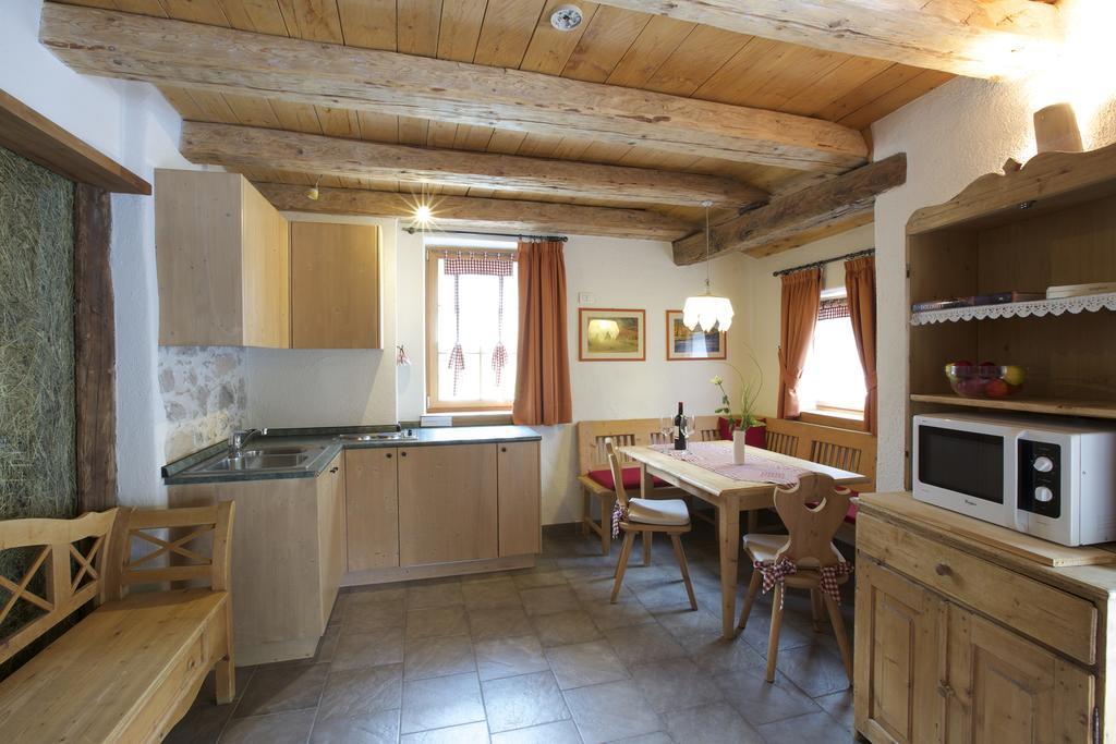 Maso Franceschella Bed & Breakfast Carano  Eksteriør bilde